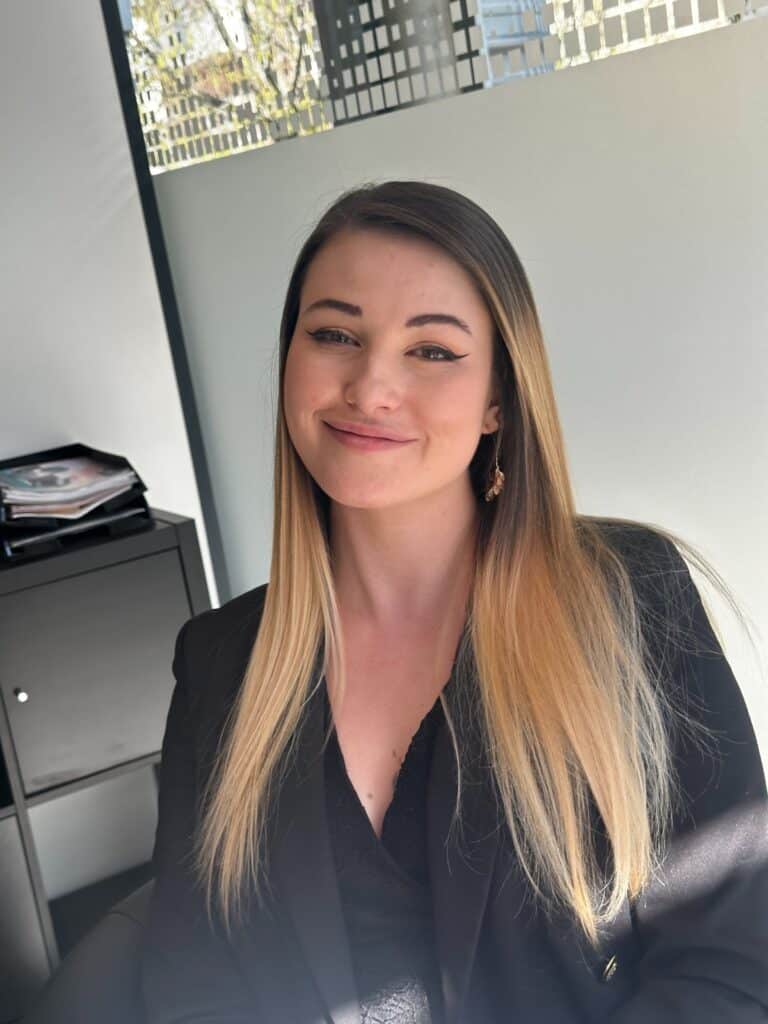 Adeline BONJOUR, spécialiste assurance emprunteur – Groupe Apolline